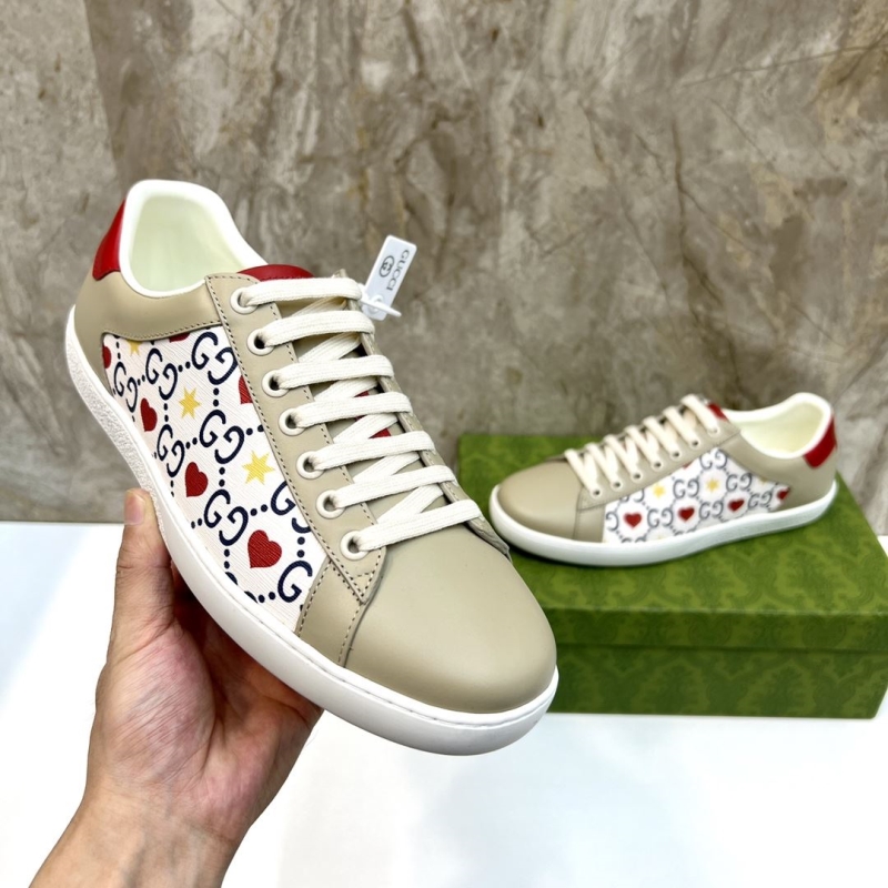 Gucci Sneakers